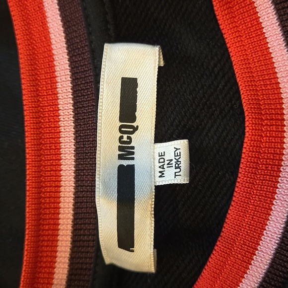 McQ Alexander McQueen Sweatshirt Graphic Long Sleeve Skull Swallow Red Black - Picture 3 of 4